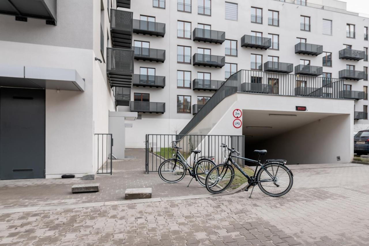 Apartwro - Apartament Przy Wyspie Slodowej, Garaz, Projektor, Rowery Apartment Wroclaw Exterior photo